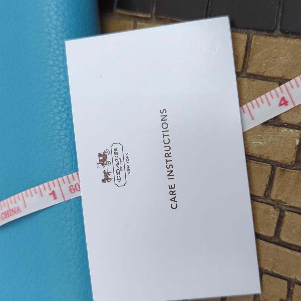 NWT Coach Turquoise Zipper Wallet - Picture 11 of 12